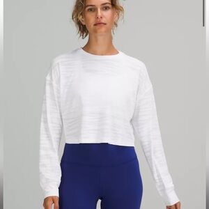 Lululemon Muscle Love Long Sleeve Shirt 
Tiger Mesh